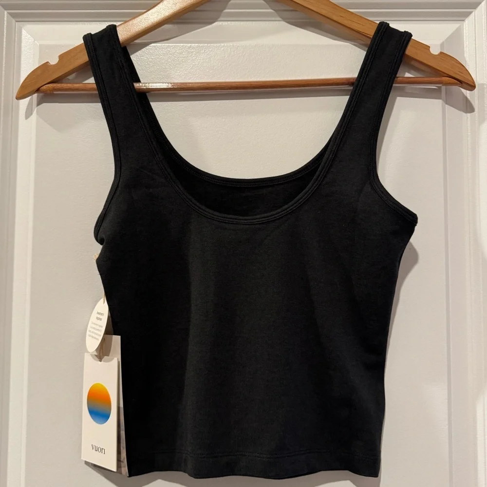 Vuori Halo Essential Tank Women's DreamKnit™ Tank Black Heather XS - Picture 10 of 13